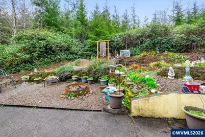 142 S Quadrant St, Rockaway Beach, OR 97201 - Photo 27