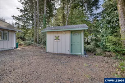 142 S Quadrant St, Rockaway Beach, OR 97201 - Photo 39