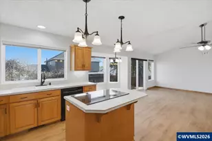 738 Roosevelt St NW, Salem, OR 97304 - Photo 15