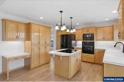 738 Roosevelt St NW, Salem, OR 97304 - Photo 13