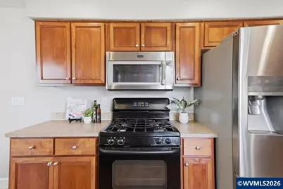 128 Weldwood Dr, Lebanon, OR 97355 - Photo 17