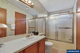 2120 Robins Ln SE, Salem, OR 97306 - Photo 31