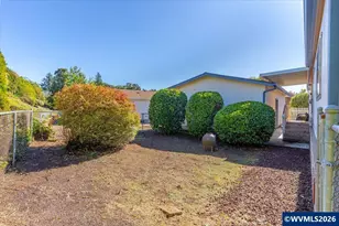2120 Robins Ln SE, Salem, OR 97306 - Photo 35