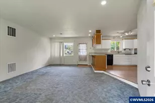 2733 Birch St, Lebanon, OR 97355 - Photo 7