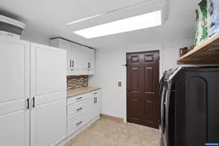 12454 Brick Rd SE, Turner, OR 97392 - Photo 17