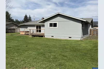 442 Cedar St, Lyons, OR 97358 - Photo 17
