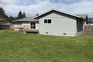 442 Cedar St, Lyons, OR 97358 - Photo 17