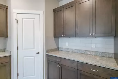 1531 SE Barberry Av, Dallas, OR 97338 - Photo 9