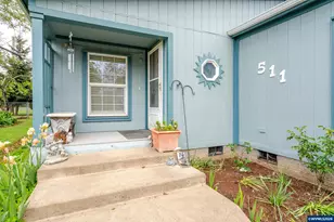 511 Washburn St, Brownsville, OR 97327 - Photo 7