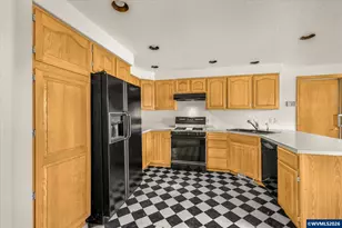 4380 Terraza Ct NE, Salem, OR 97301 - Photo 5