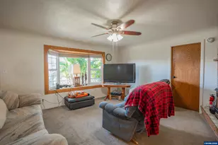 31146 Willoway Dr SW, Albany, OR 97321 - Photo 5