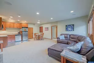 391 McNary Heights Dr N, Keizer, OR 97303 - Photo 37