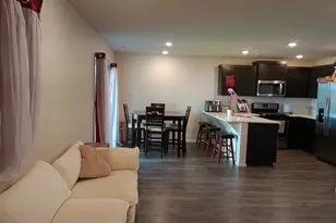 4777 Navigation Ave NE, Salem, OR 97305 - Photo 3