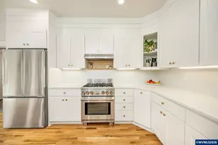 1703 SW Pinehurst Pl, Corvallis, OR 97333 - Photo 15