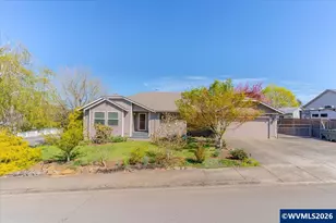 805 Melissa St SE, Salem, OR 97306 - Photo 1