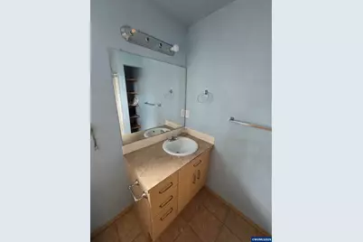 9607 SE Center Ct, Portland, OR 97266 - Photo 17