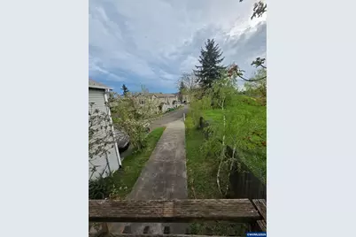 9607 SE Center Ct, Portland, OR 97266 - Photo 23