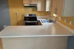 9607 SE Center Ct, Portland, OR 97266 - Photo 5