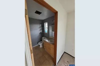9607 SE Center Ct, Portland, OR 97266 - Photo 11