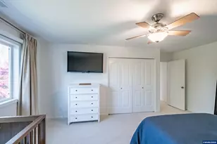 1369 Hidden Crk Dr NE, Keizer, OR 97303 - Photo 31