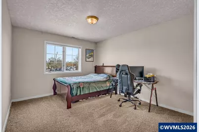 2815 Halzenut Dr, Woodburn, OR 97071 - Photo 33