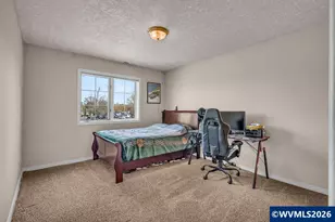2815 Halzenut Dr, Woodburn, OR 97071 - Photo 33