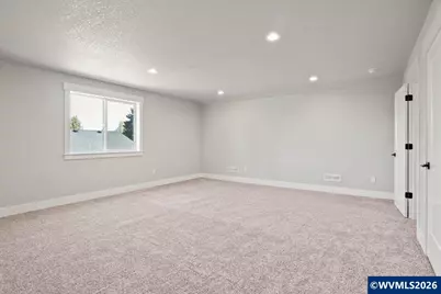 211 NE Broadway St, Sublimity, OR 97385 - Photo 39