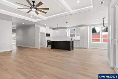 211 NE Broadway St, Sublimity, OR 97385 - Photo 17