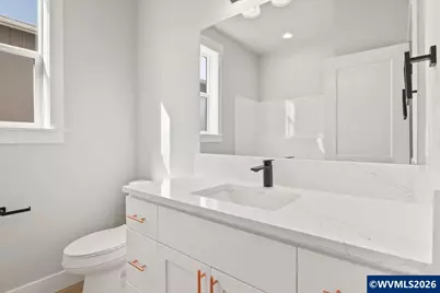 211 NE Broadway St, Sublimity, OR 97385 - Photo 11