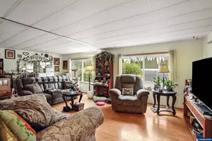 1055 Lockhaven Dr N, Keizer, OR 97303 - Photo 5