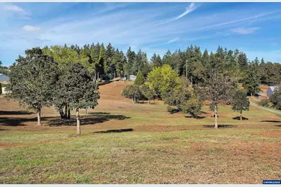 7805 Wildberry Ln, Salem, OR 97306 - Photo 15