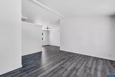 731 S Grice Lp, Jefferson, OR 97352 - Photo 5