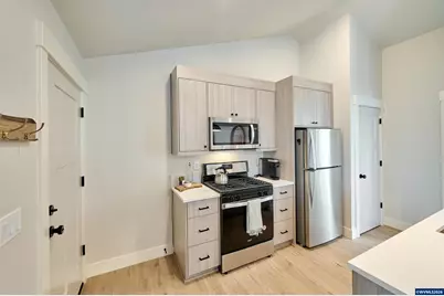 967 Park Av NE, Salem, OR 97301 - Photo 9