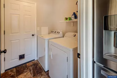 230 NW Sagan Lp, Sheridan, OR 97378 - Photo 13