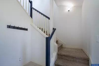 230 NW Sagan Lp, Sheridan, OR 97378 - Photo 5