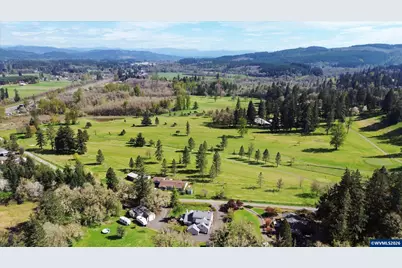 38725 Green Dr, Lebanon, OR 97355 - Photo 9