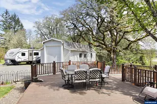 38725 Green Dr, Lebanon, OR 97355 - Photo 3