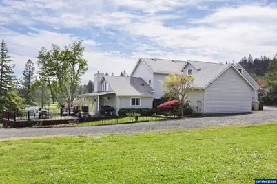 38725 Green Dr, Lebanon, OR 97355 - Photo 41