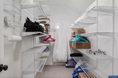 38725 Green Dr, Lebanon, OR 97355 - Photo 37