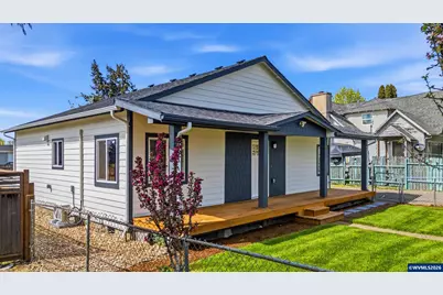 738 N Log Cabin St, Independence, OR 97351 - Photo 3