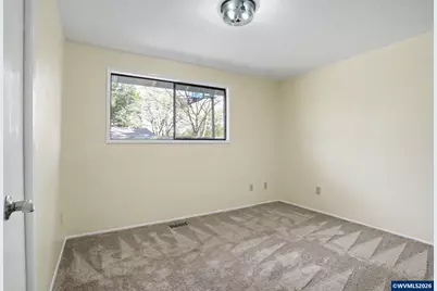 1525 NW Woodland Dr, Corvallis, OR 97330 - Photo 27
