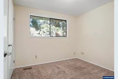 1525 NW Woodland Dr, Corvallis, OR 97330 - Photo 31