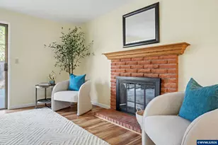 1525 NW Woodland Dr, Corvallis, OR 97330 - Photo 13