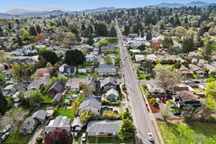 1132-1136 NW 25th St, Corvallis, OR 97330 - Photo 3