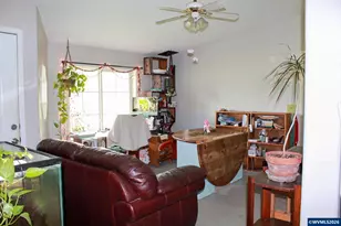39785 Hwy 228, Sweet Home, OR 97386 - Photo 23