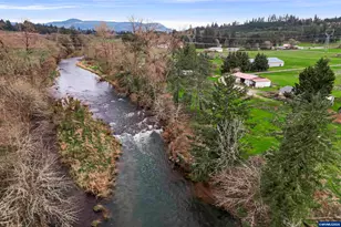 39785 Hwy 228, Sweet Home, OR 97386 - Photo 9