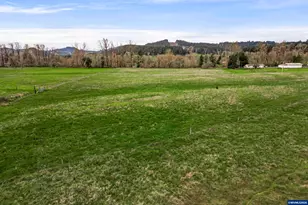 39785 Hwy 228, Sweet Home, OR 97386 - Photo 7