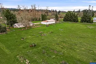39785 Hwy 228, Sweet Home, OR 97386 - Photo 9
