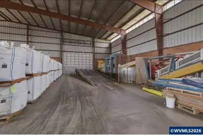 6011 Grinde Ln NE, Silverton, OR 97381 - Photo 5