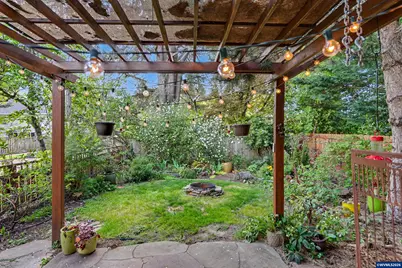 3735 SW Deon Dr, Corvallis, OR 97330 - Photo 37